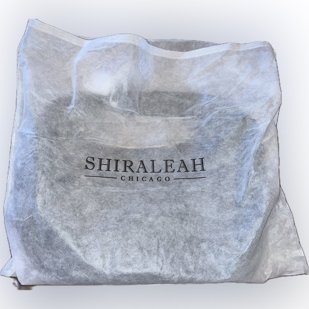 Shiraleah Bella Hobo Bag, 19” x 11” x 6”, Black, NWT, Dust Bag Included - Picture 4 of 14
